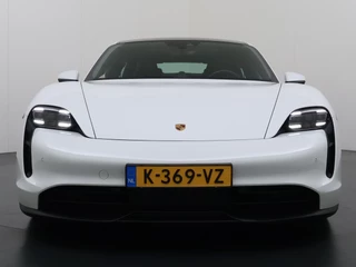 Porsche Taycan – thumbnail 9