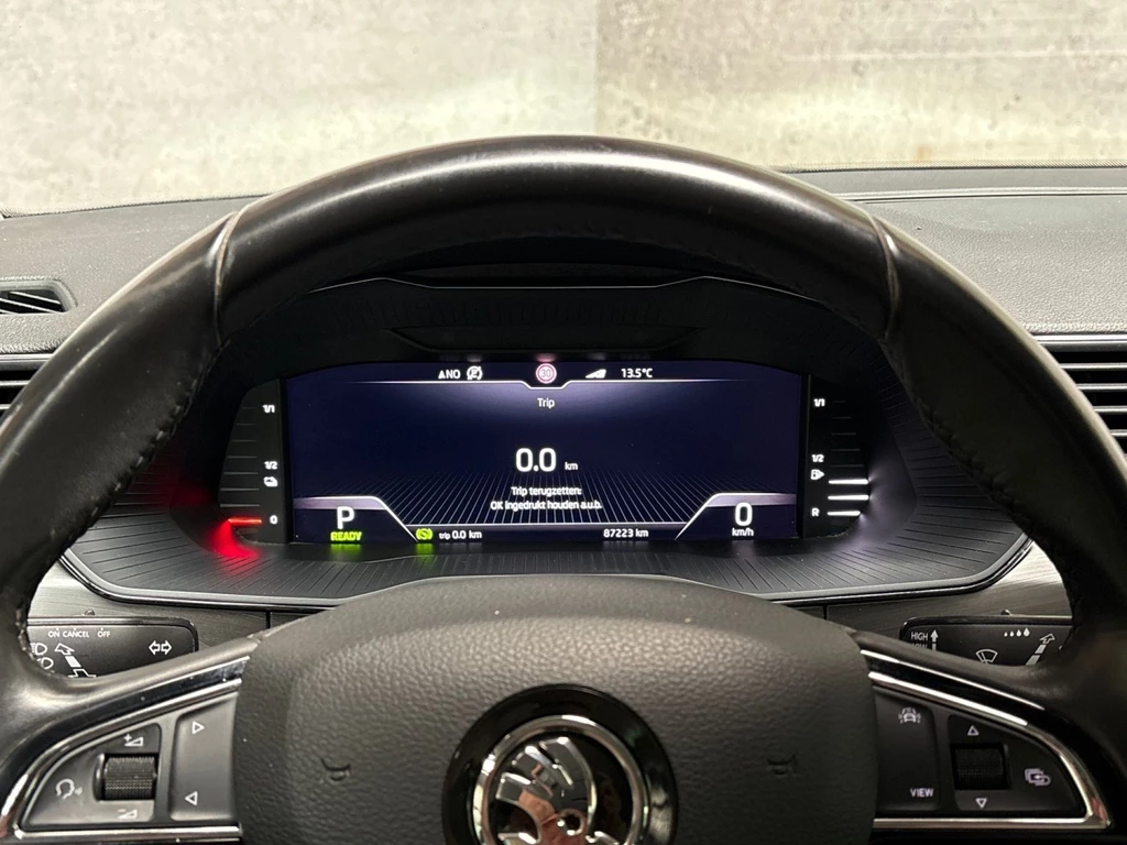 Škoda Superb – foto 21