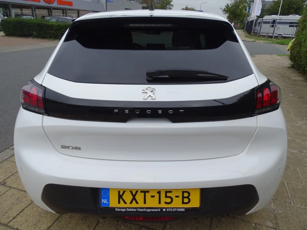 Peugeot 208 – foto 3