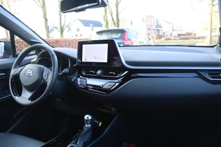 Toyota C-HR – thumbnail 22