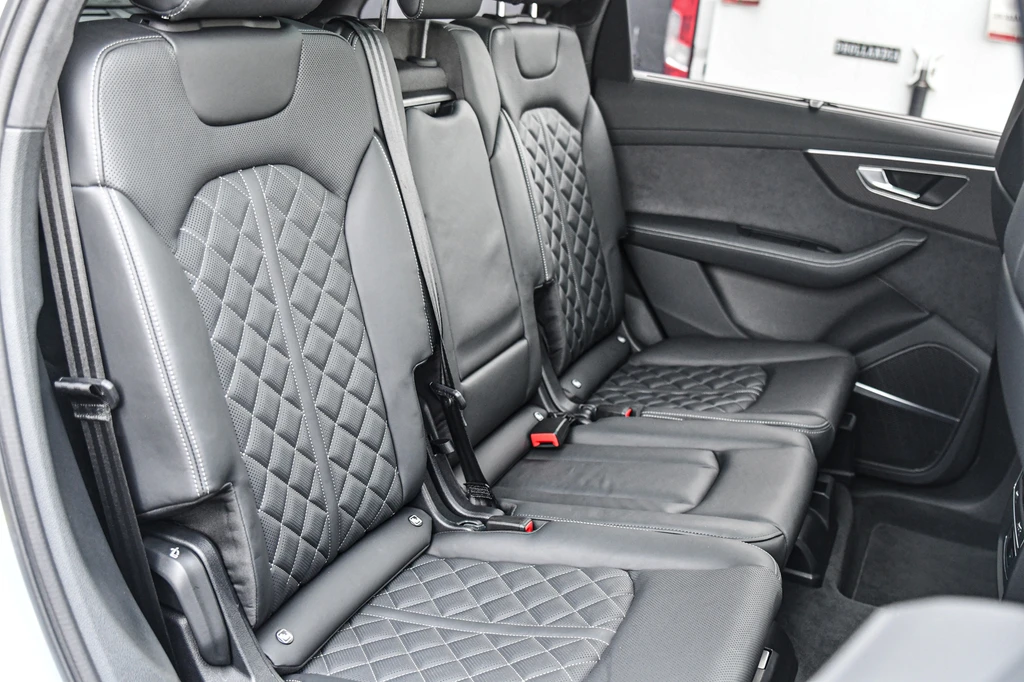 Audi Q7 – foto 43
