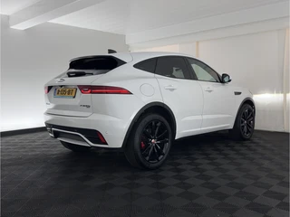 Jaguar E-PACE – thumbnail 4