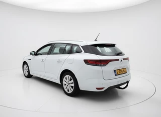 Renault Megane E-Tech – thumbnail 3