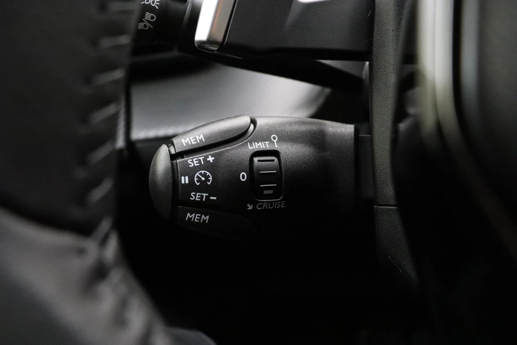 Peugeot 208 – foto 23