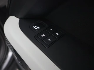 Land Rover Defender – thumbnail 59