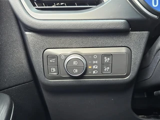 Ford Kuga – thumbnail 16