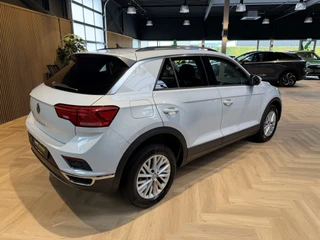 Volkswagen T-Roc – thumbnail 6