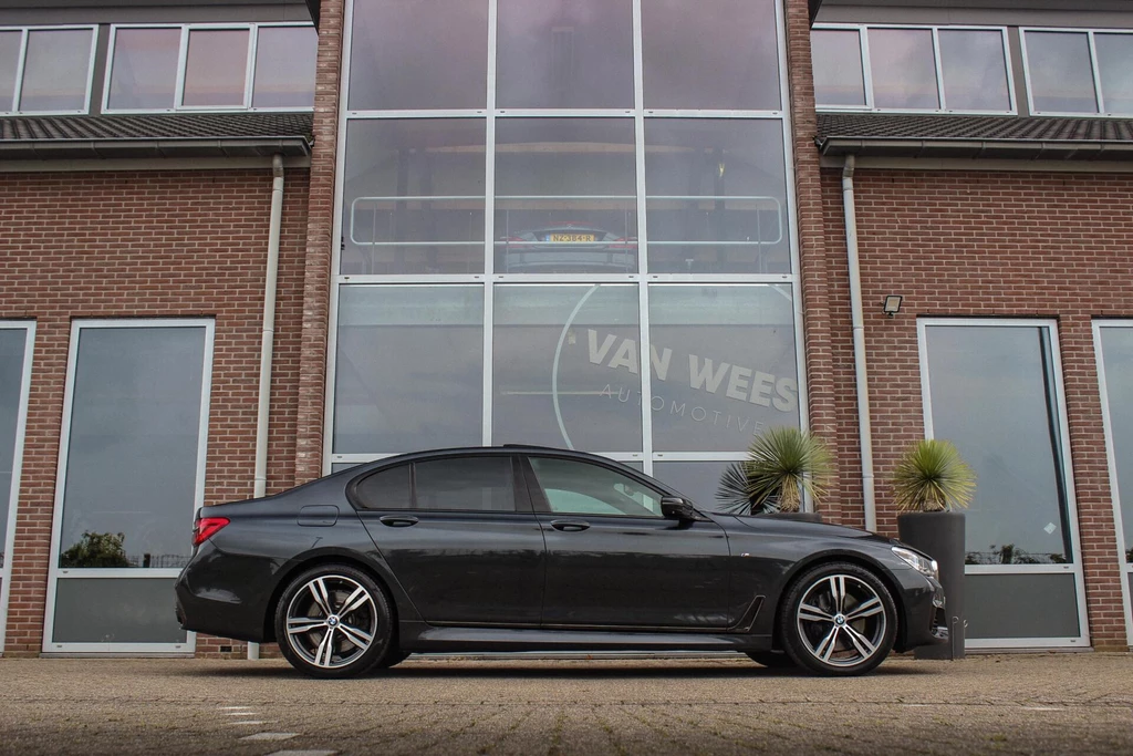 BMW 7 Serie – foto 8