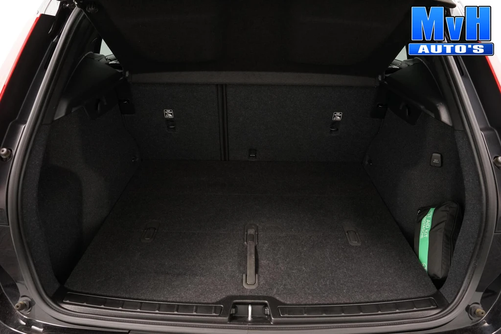 Volvo XC40 – foto 36
