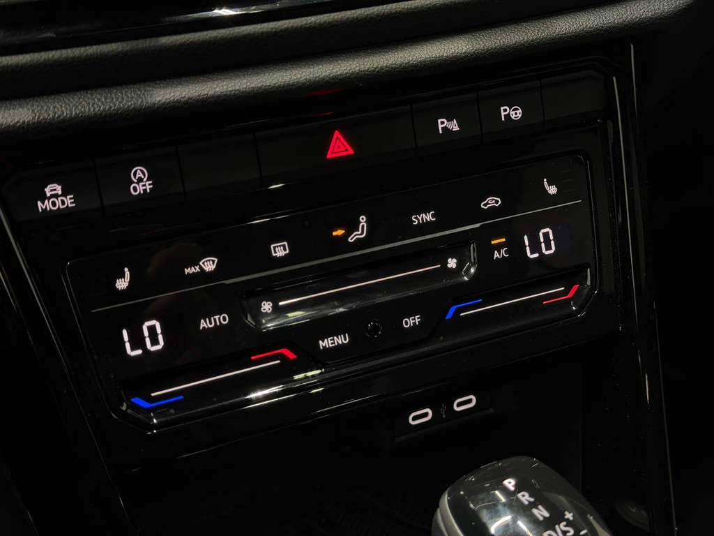 Volkswagen T-Roc – foto 17