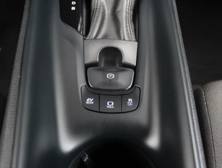 Toyota C-HR – thumbnail 31