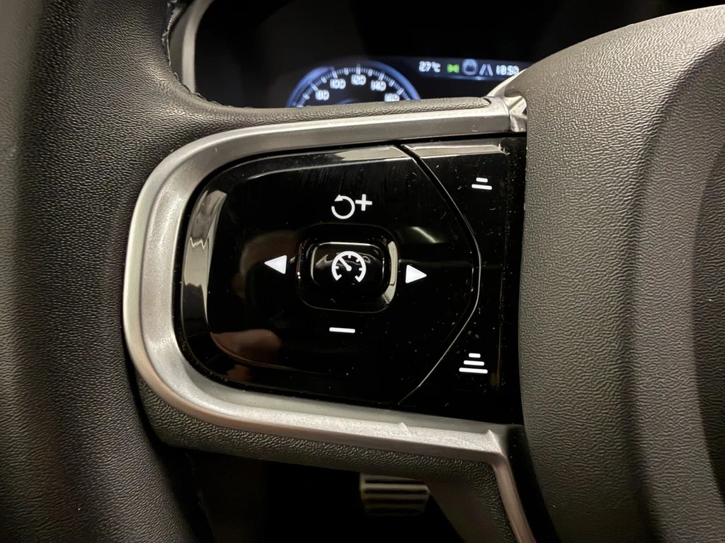 Volvo XC90 – foto 34