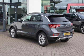 Volkswagen T-Roc – thumbnail 2