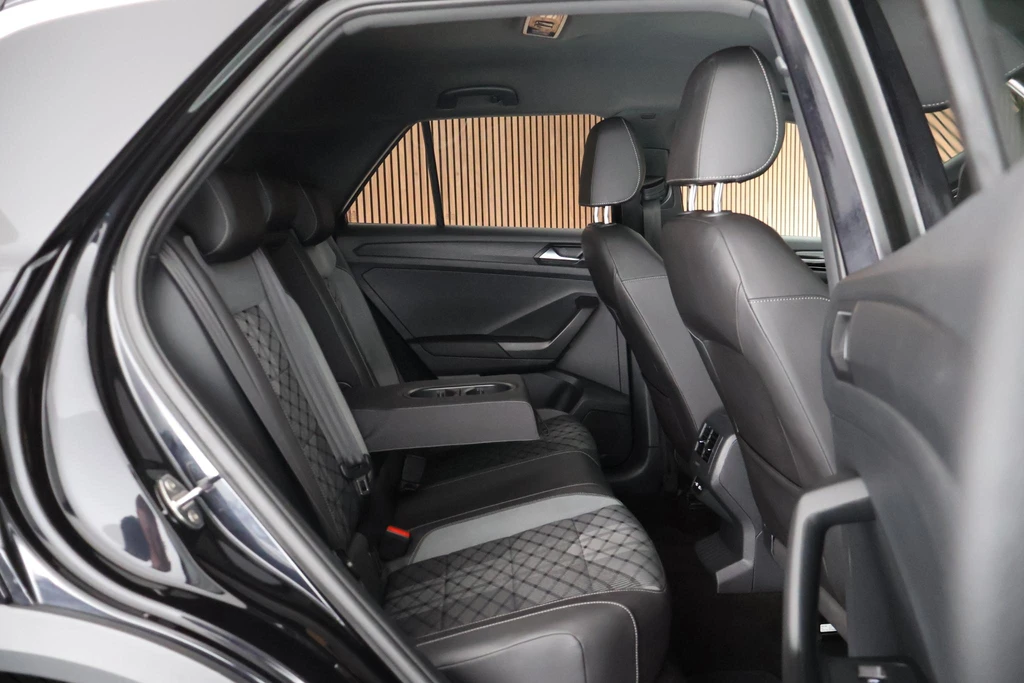 Volkswagen T-Roc – foto 13