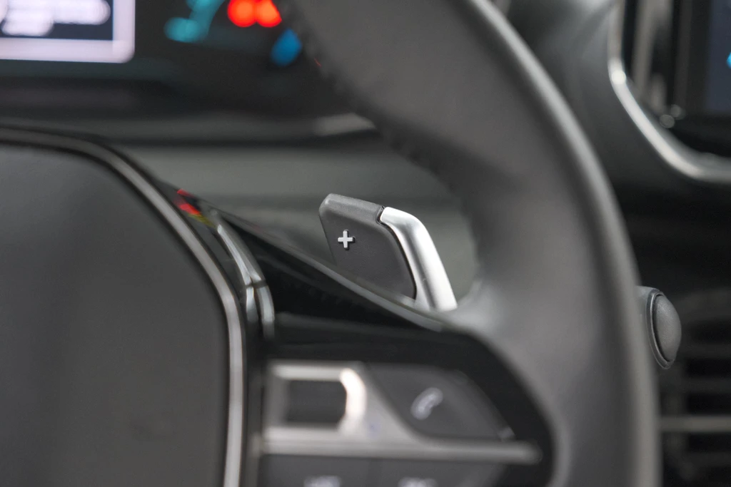 Peugeot 208 – foto 39