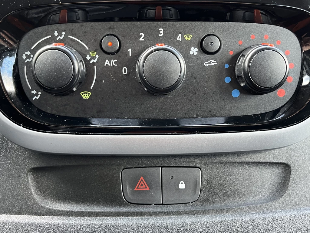Renault Trafic – foto 29
