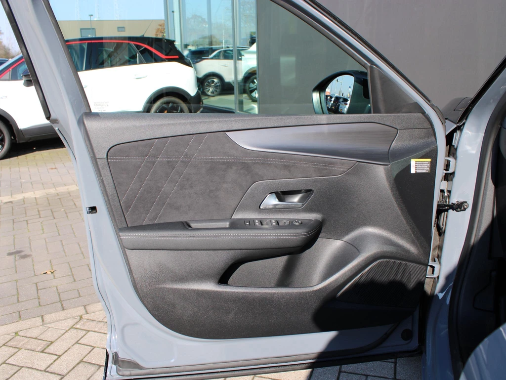 Opel Mokka-e – foto 13