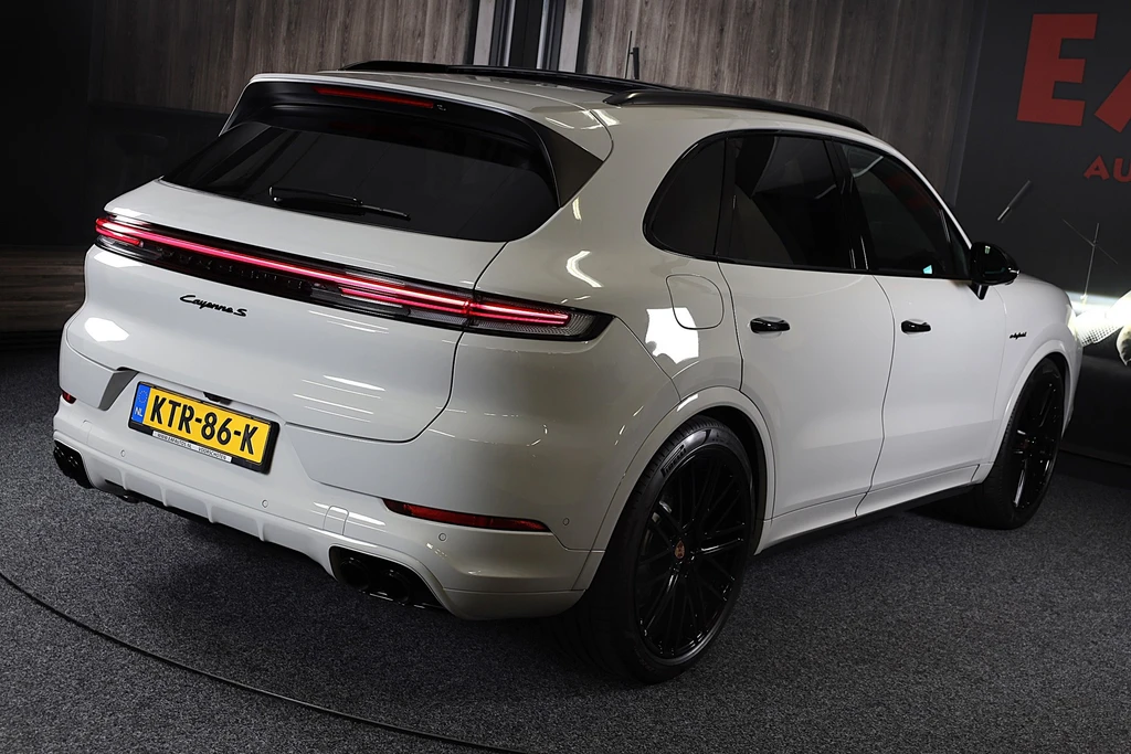 Porsche Cayenne – foto 13