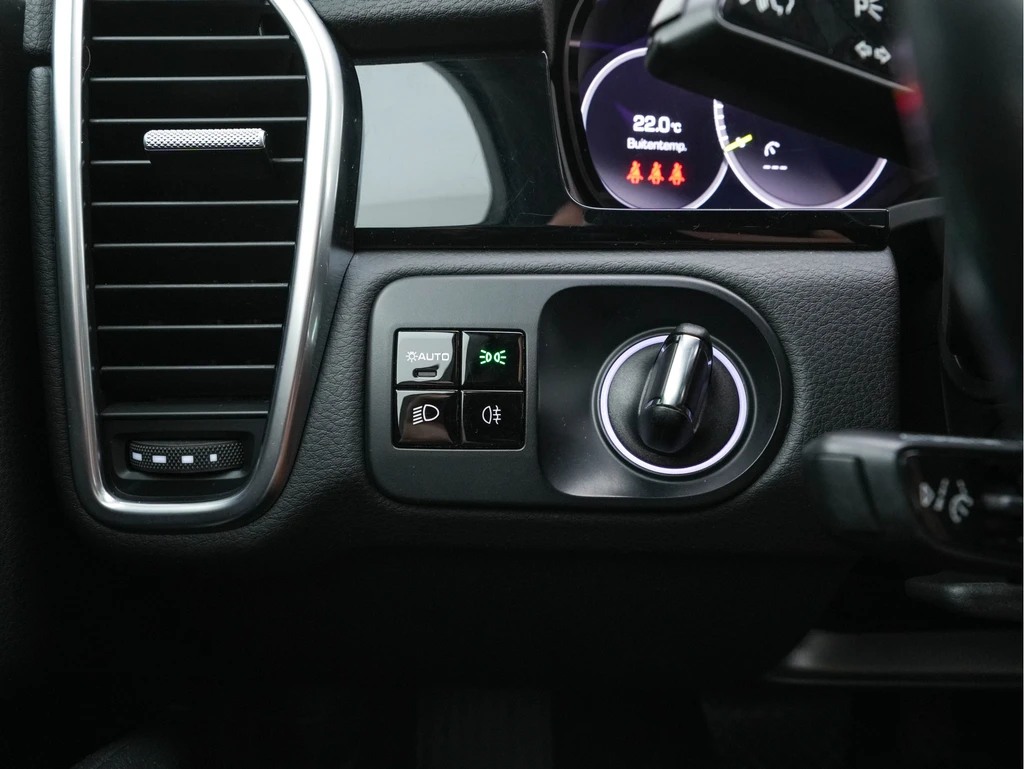 Porsche Cayenne – foto 23