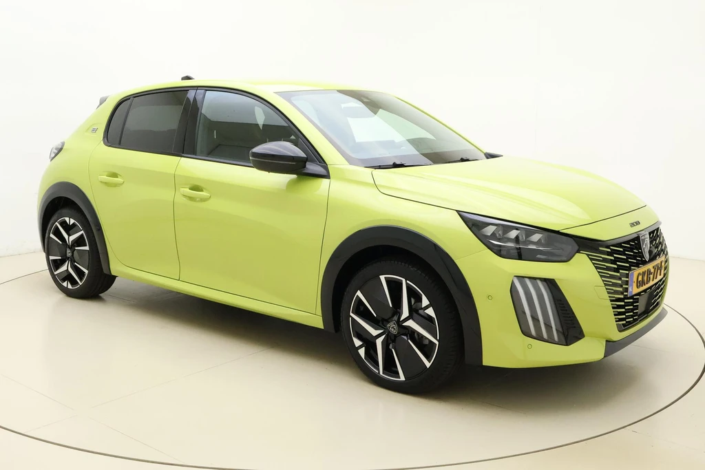 Peugeot e-208 – foto 9