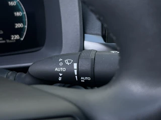 Toyota C-HR – thumbnail 18