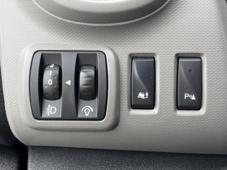 Nissan NV300 – thumbnail 22