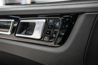Porsche Cayenne – thumbnail 38