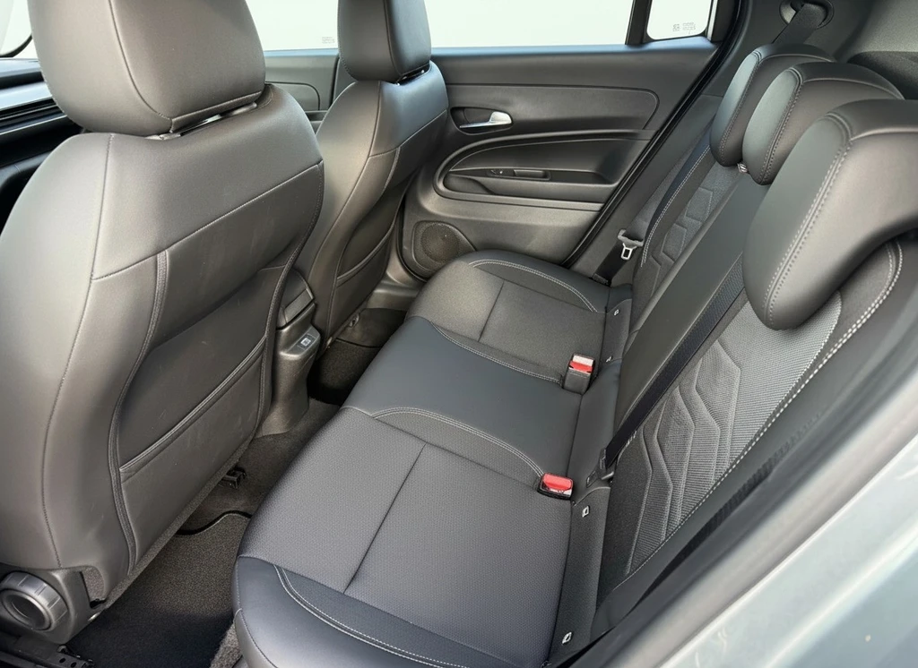 Jeep Avenger – foto 11