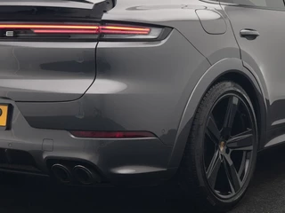 Porsche Cayenne – thumbnail 17