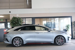 Kia ProCeed – thumbnail 6