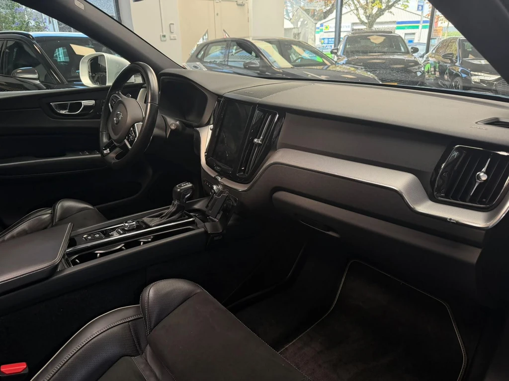 Volvo XC60 – foto 19