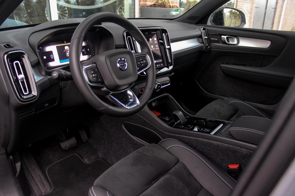 Volvo XC40 – foto 17