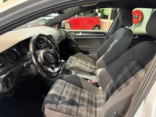 Volkswagen Golf – thumbnail 13