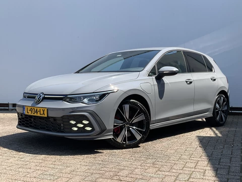 Volkswagen Golf 1.4 eHybrid GTE PHEV 259PK Afn.Trekhaak Adap.Cruise Led Camera Stoelverw Orig.NL UITSTRALING!
