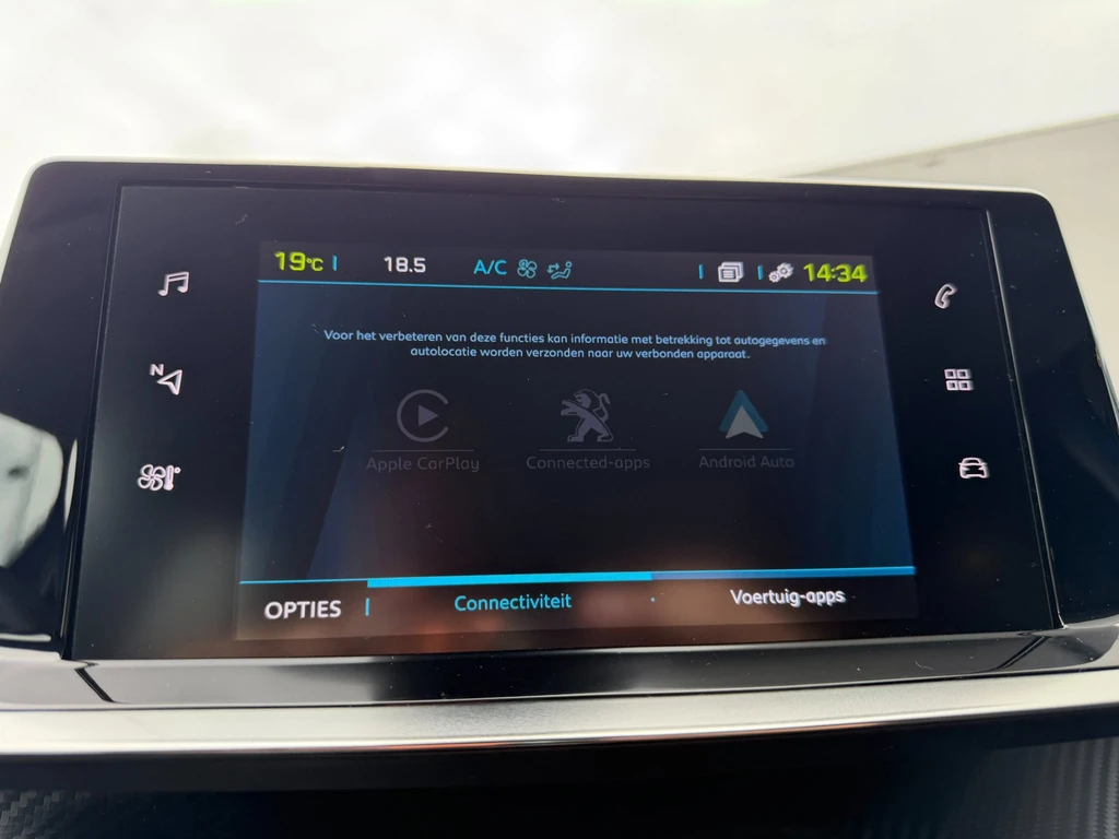 Peugeot e-208 – foto 15