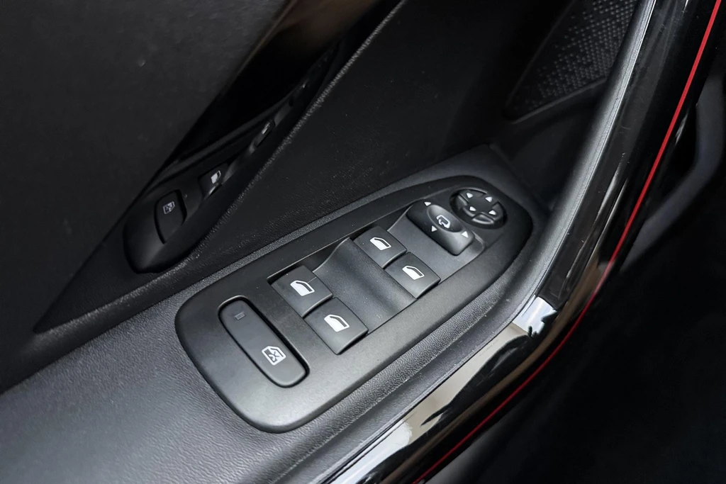 Peugeot 2008 – foto 18