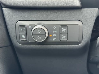 Ford Kuga – thumbnail 18