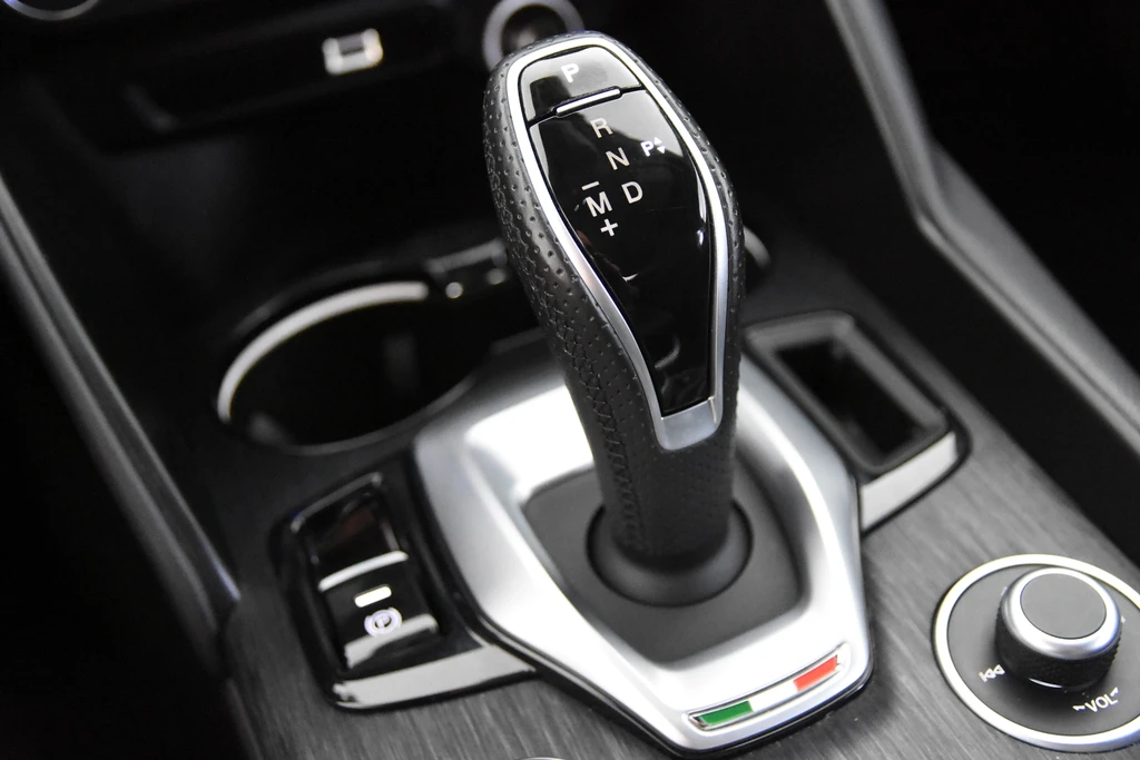 Alfa Romeo Giulia – foto 16