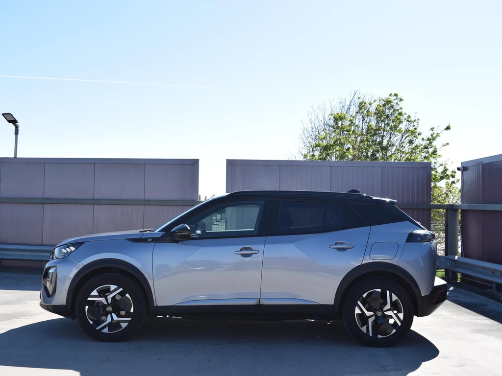 Peugeot e-2008 – foto 2