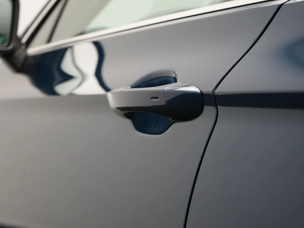 Volkswagen Passat – foto 28