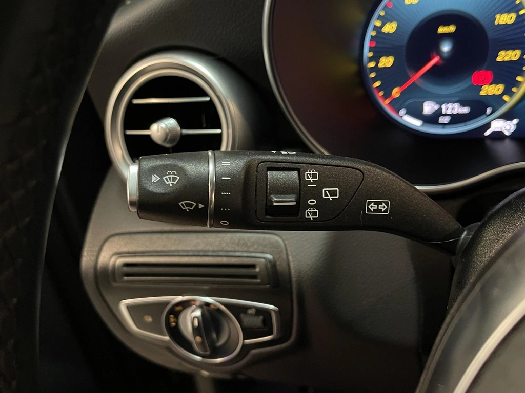 Mercedes-Benz GLC – foto 27