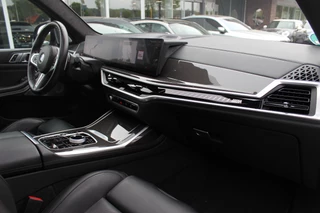 BMW X7 – thumbnail 17