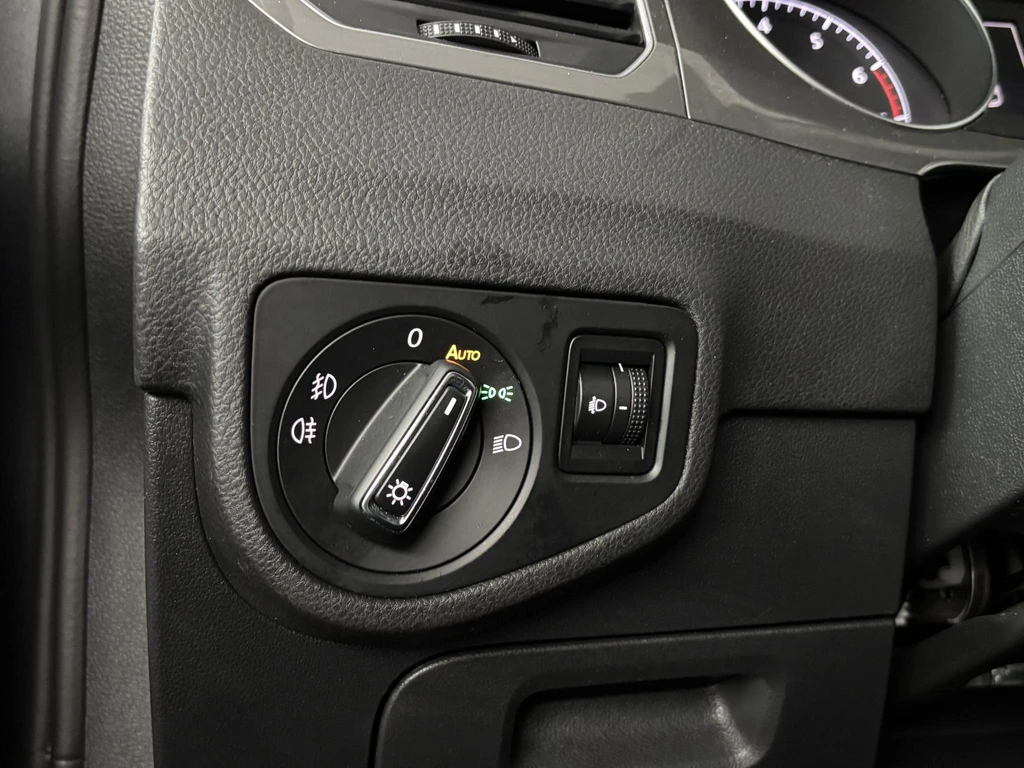 Volkswagen Golf Sportsvan – foto 16