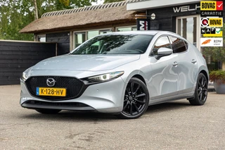 Mazda 3 – thumbnail 1