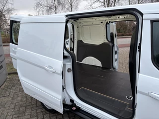Ford Transit Connect – thumbnail 20