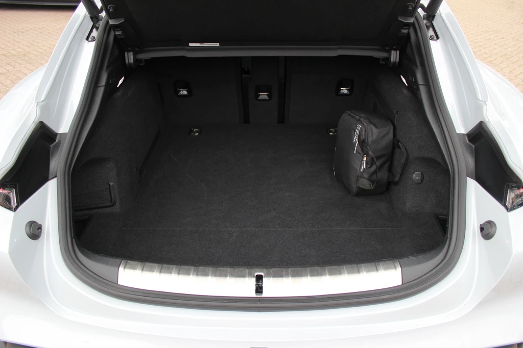Porsche Taycan – foto 19