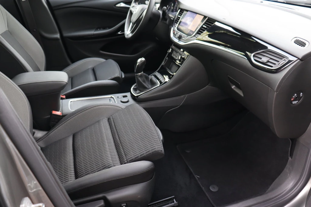 Opel Astra – foto 10