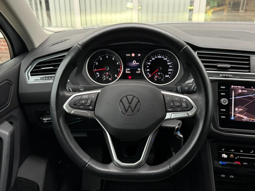 Volkswagen Tiguan – foto 12
