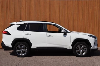 Toyota RAV4 – thumbnail 5