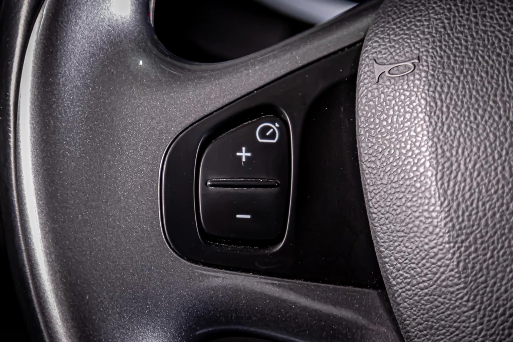 Renault Clio – foto 24
